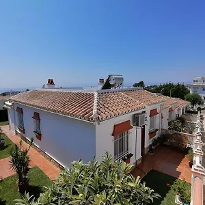 Villa Villahelusia, Torrox